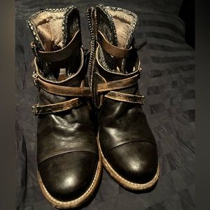 Freebird multicolored boots